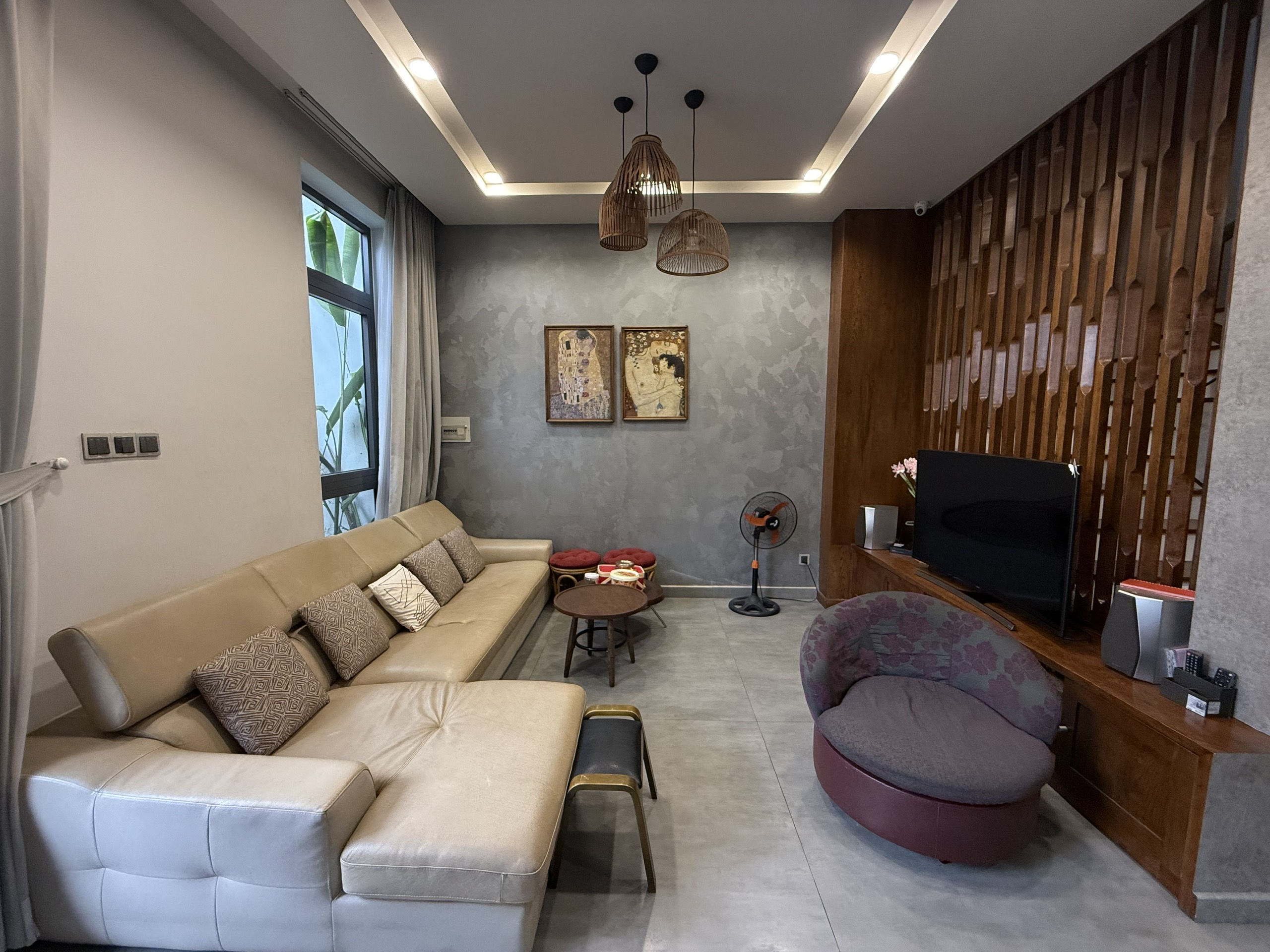 z6932549766165_29d9aef9fcc4b92e30c82f7402745d96