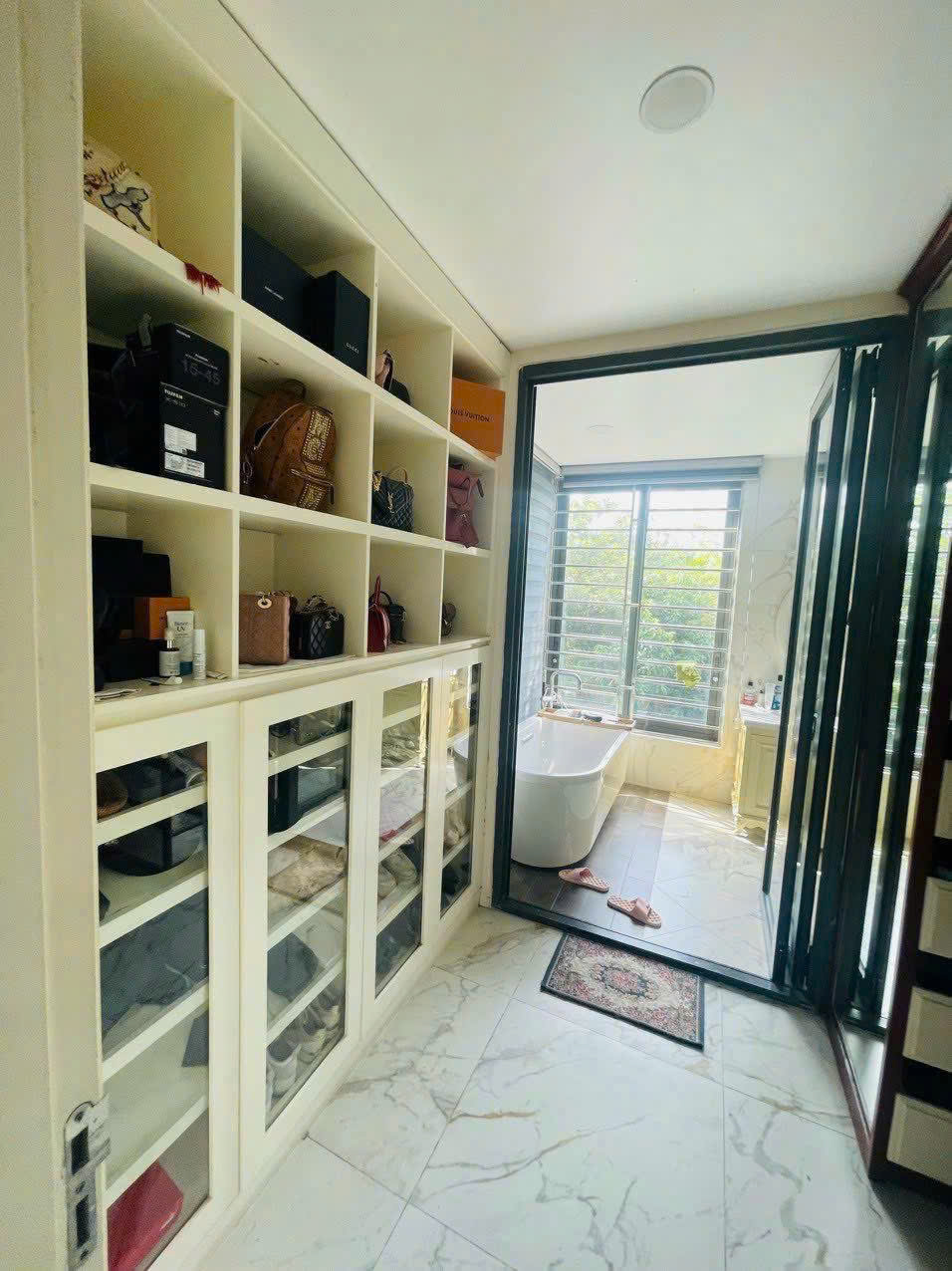 z6985563061461_bb8a8e89d92980db212d25d71d5106ce