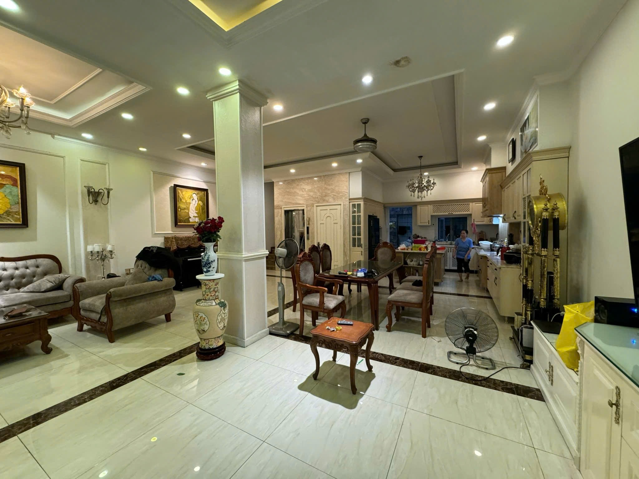 z7042449077590_e90f55863d77bcb92a999f4a047439c5