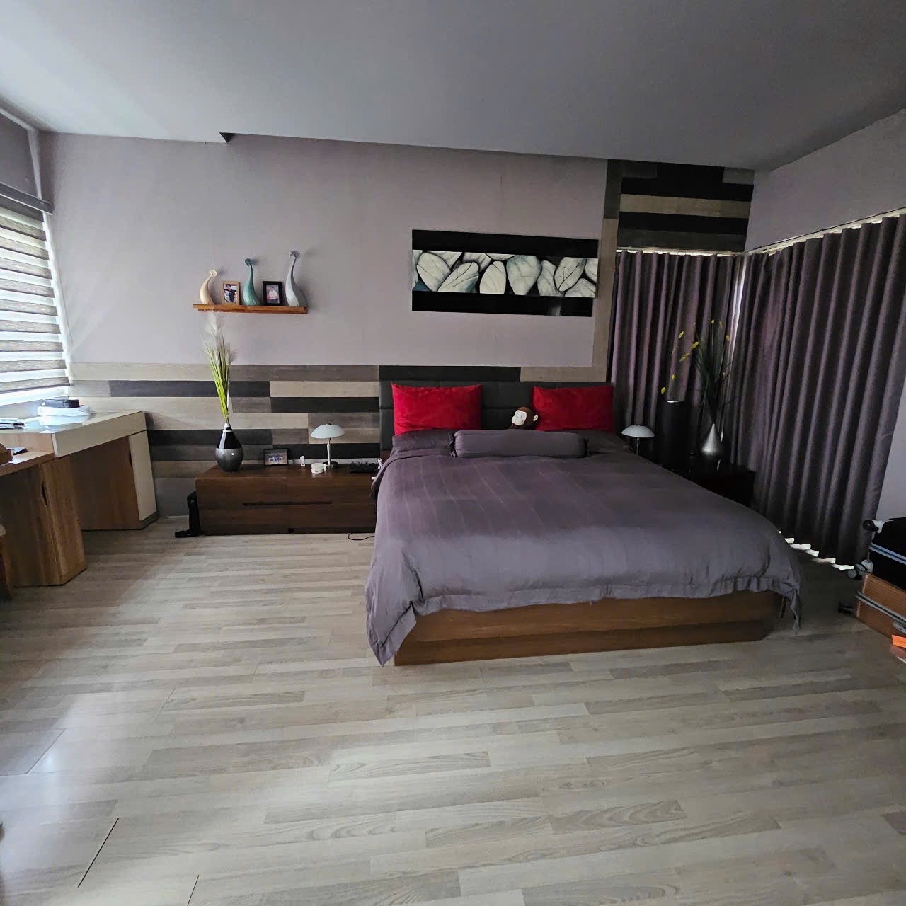 z7084097723496_7bd36427bed260f216269a891a8568ae