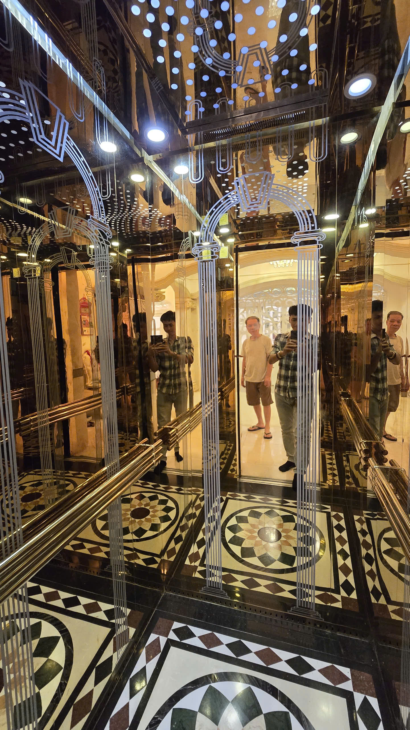 z7093690930000_30b22bc73fe107c9caff7d51c3d1fa27