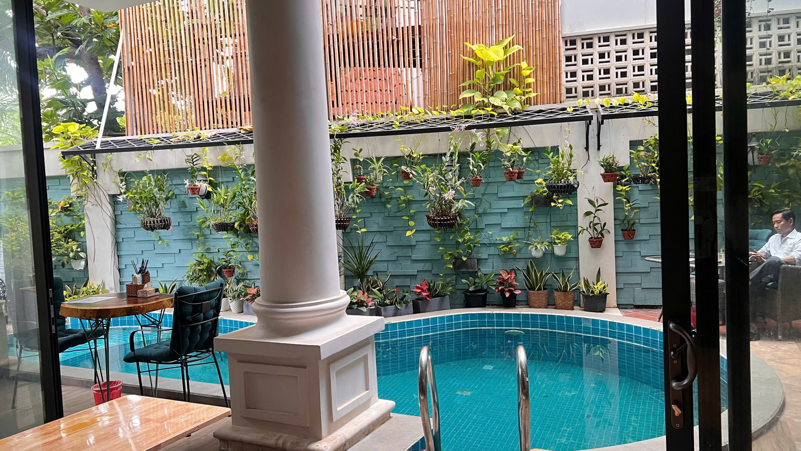 z7115740023831_5759d9cfb57ab35150cc05a2e490bd49