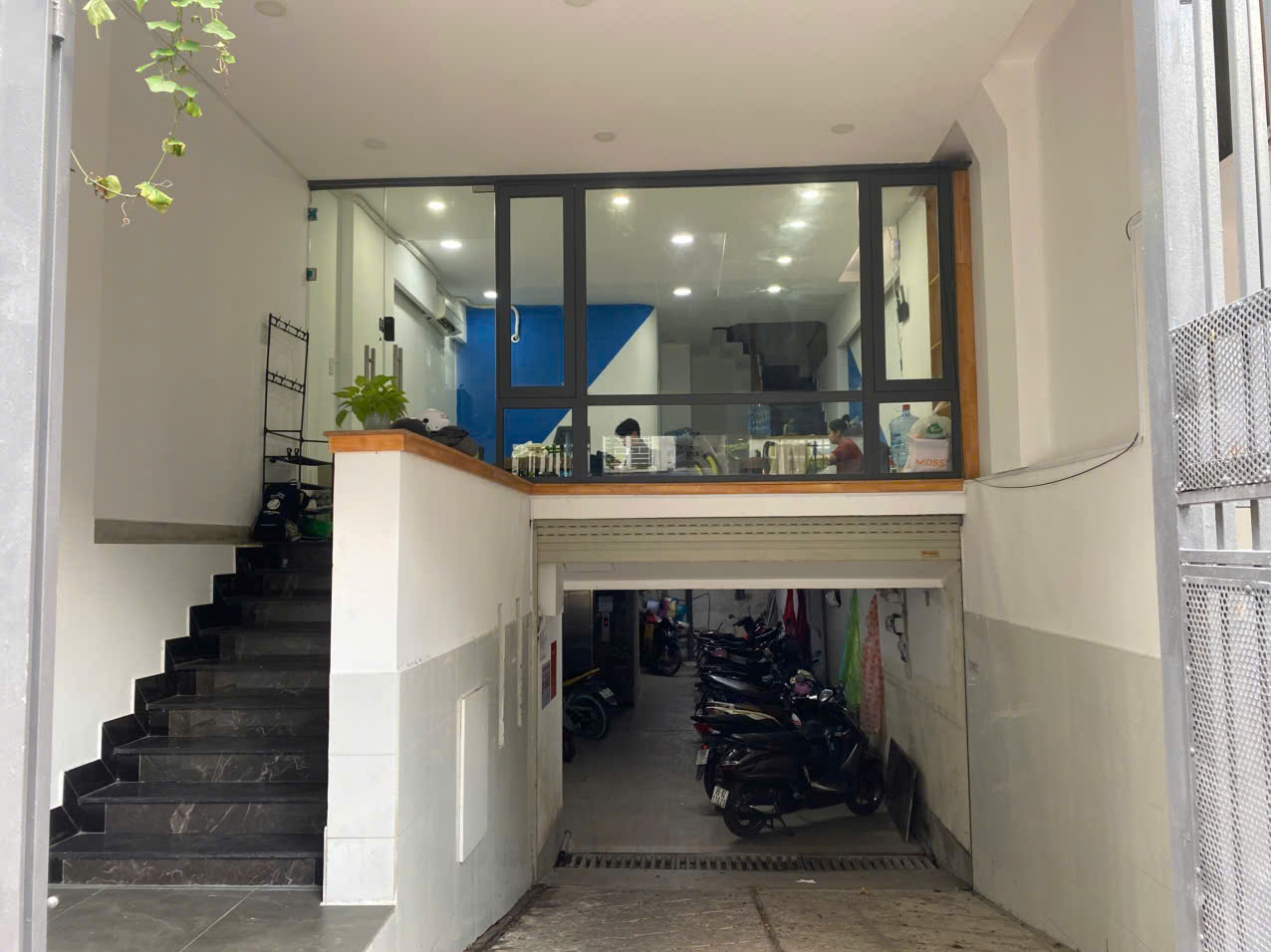 Bán nhà số 5 đường số 6, KDC Kim Sơn, Quận 7 – Nhà có thang máy, thu nhập ổn định 50tr/tháng