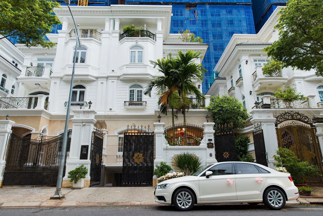 Bán biệt thự CityLand Quận 7 – Sổ hồng riêng, có thang máy, hướng Nam mát mẻ – Giá 54,8 tỷ