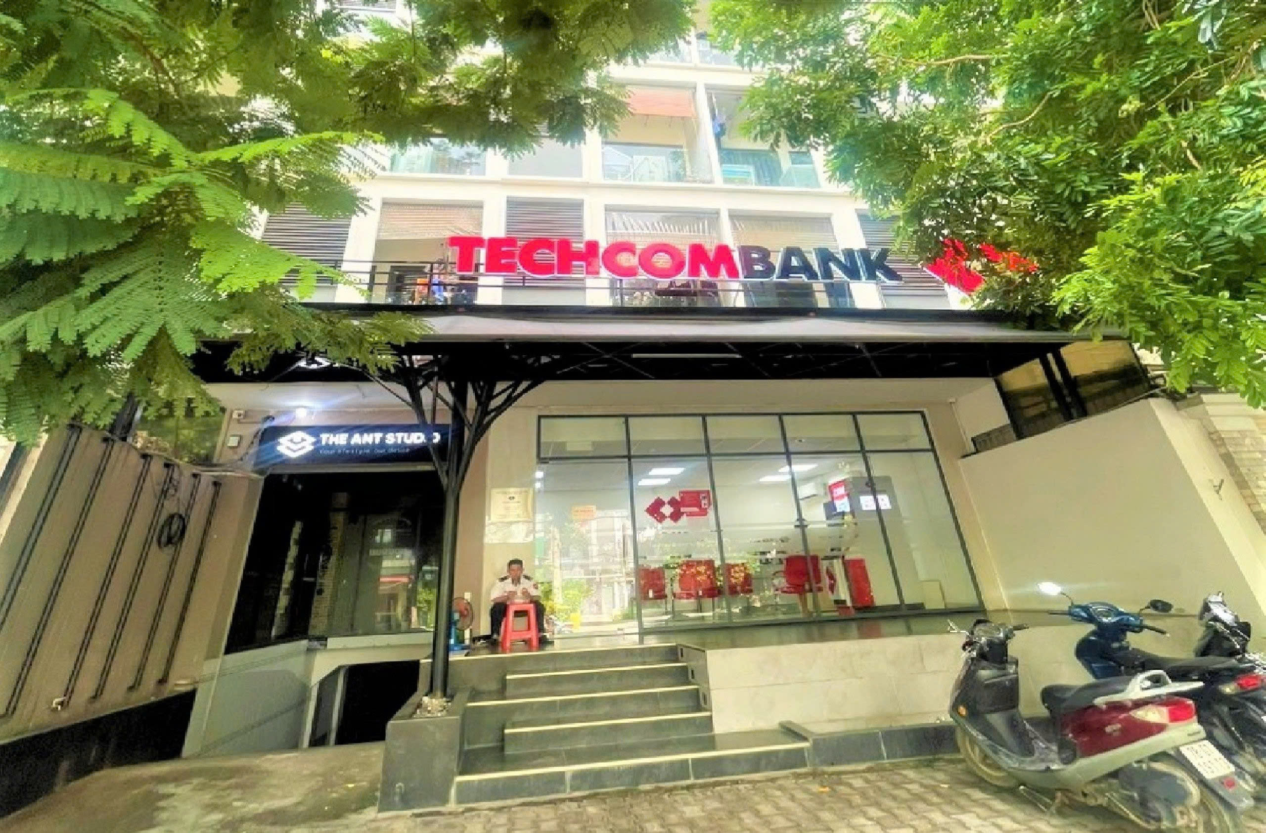 Bán Tòa Nhà Mặt Tiền Đường 24m KDC Lacasa Vạn Phát Hưng Quận 7