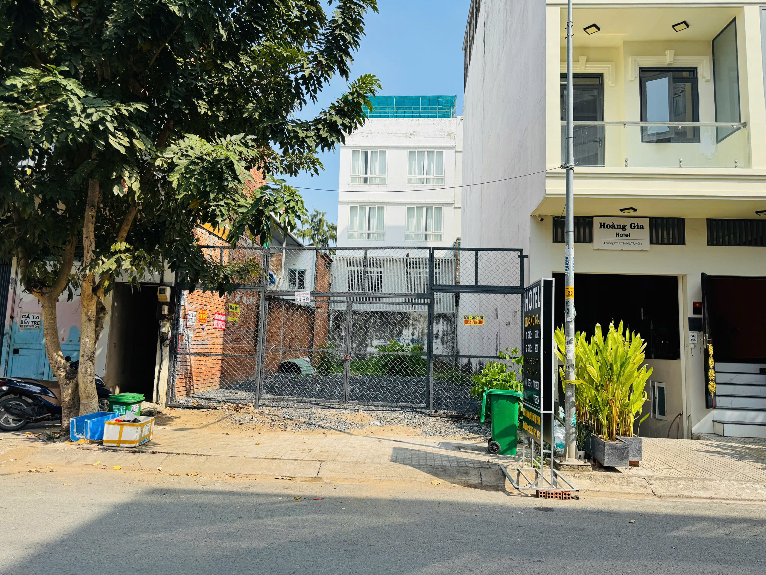 ĐẤT ĐẸP KDC CÔNG ÍCH Q7 – 133m², HƯỚNG NAM, ĐƯỢC XÂY HẦM + 4 TẦNG, GIÁ 16.5 TỶ (TL)