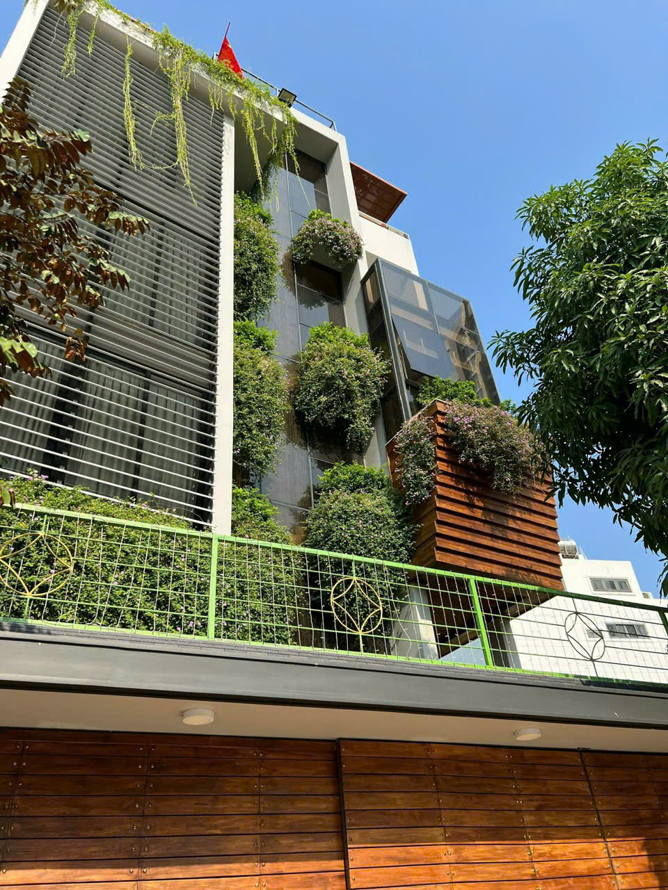 BIỆT THỰ SÂN VƯỜN VIEW SÔNG KDC CÔNG ÍCH Q4 – PHÚ MỸ QUẬN 7